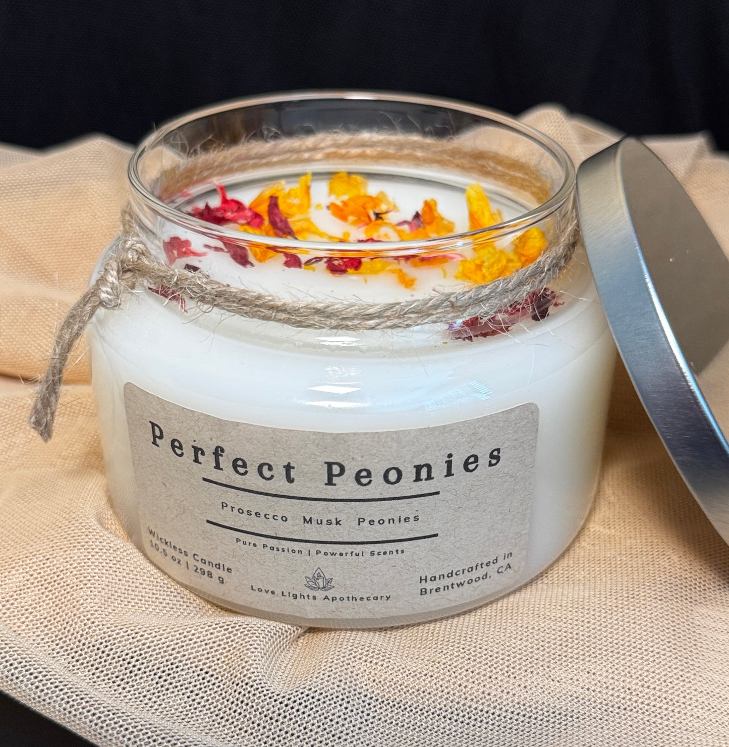 Perfect Peonies 10.5 oz WICKLESS candle